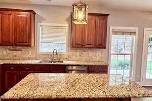 323 Evesham Ave, Peachtree City, GA 30269 - Photo 13