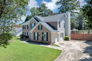 415 Madison Chase Dr, Lawrenceville, GA 30045 - Photo 3