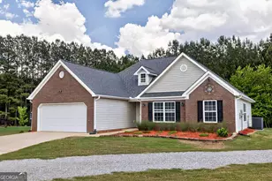 111 Queens Ln, Good Hope, GA 30641 - Photo 11
