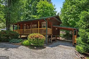 520 Chickasaw Ln, Rabun Gap, GA 30568 - Photo 3