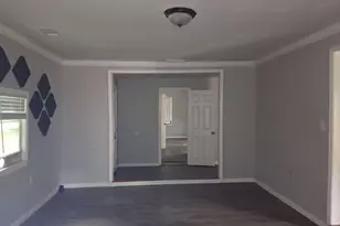 1032 Valley View Rd SE, Atlanta, GA 30315 - Photo 11