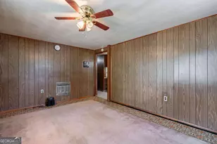 943 Clairmont Ave, Comer, GA 30629 - Photo 3