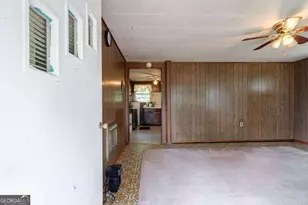 943 Clairmont Ave, Comer, GA 30629 - Photo 13