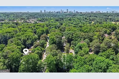 4575 Tall Pines Drive NW, Atlanta, GA 30327 - Photo 23