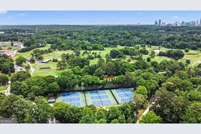 4575 Tall Pines Drive NW, Atlanta, GA 30327 - Photo 31