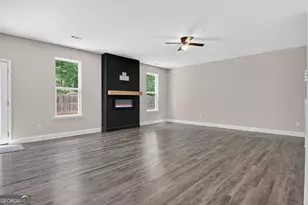 236 Sophie Cir, Locust Grove, GA 30248 - Photo 15