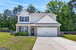 236 Sophie Cir, Locust Grove, GA 30248 - Photo 1