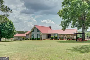 335 Old Farm Rd, Fayetteville, GA 30215 - Photo 1