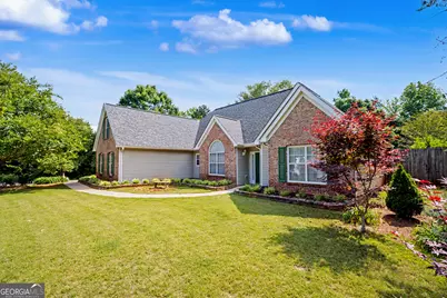 240 Albertas Court, McDonough, GA 30252 - Photo 3