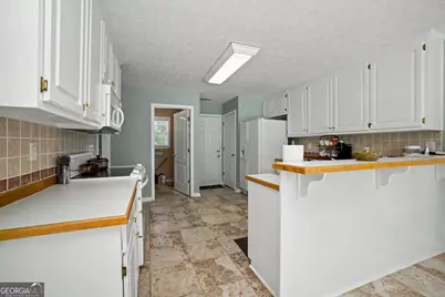 240 Albertas Court, McDonough, GA 30252 - Photo 11