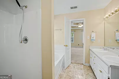 240 Albertas Court, McDonough, GA 30252 - Photo 19