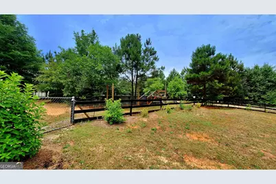 402 Savannah Drive, Mansfield, GA 30055 - Photo 7