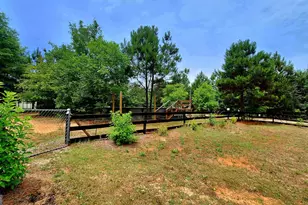 402 Savannah Drive, Mansfield, GA 30055 - Photo 7
