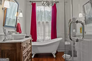 358 Pine St, Madison, GA 30650 - Photo 27