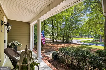 127 Shoreline Circle, Newnan, GA 30263 - Photo 5