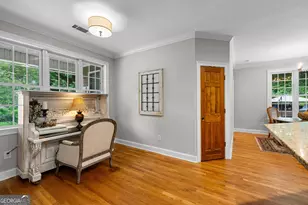 127 Shoreline Cir, Newnan, GA 30263 - Photo 19