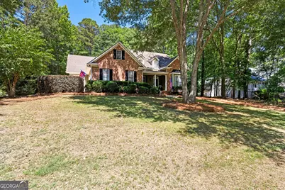 127 Shoreline Circle, Newnan, GA 30263 - Photo 3