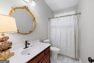 127 Shoreline Cir, Newnan, GA 30263 - Photo 13