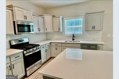 100 Fenwick Manor Drive, Lagrange, GA 30241 - Photo 7