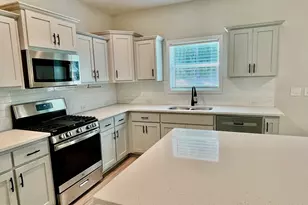 100 Fenwick Mnr Dr, Lagrange, GA 30241 - Photo 7