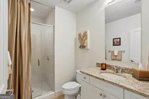 2795 Peachtree Road NE, Atlanta, GA 30305 - Photo 17
