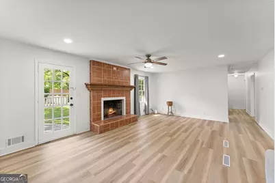 2148 Santa Fe Trail, Snellville, GA 30078 - Photo 9