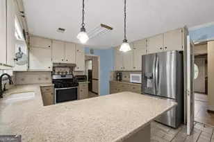 1888 Abbey Ct, Conyers, GA 30012 - Photo 9