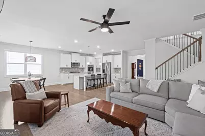 149 Treeline Trail, Holly Springs, GA 30115 - Photo 5