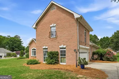 155 Youngs Circle, Fayetteville, GA 30215 - Photo 3