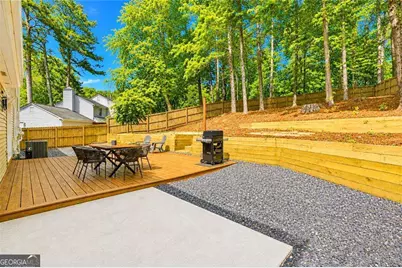 9715 N Pond Circle, Roswell, GA 30076 - Photo 31