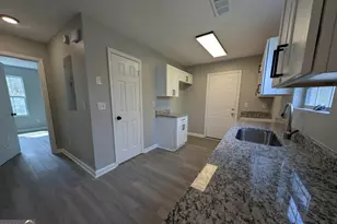 136 Tuscany Ln, Griffin, GA 30223 - Photo 3