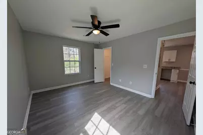 136 Tuscany Lane, Griffin, GA 30223 - Photo 9