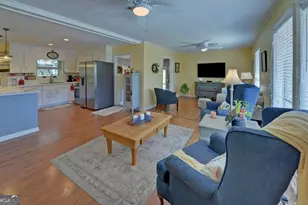102 Cherry St, Toccoa, GA 30577 - Photo 5