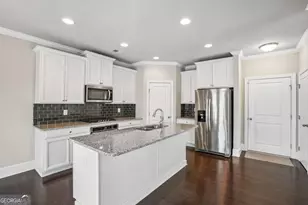 2265 Fremont Dr, Marietta, GA 30068 - Photo 9