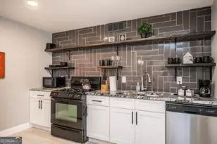 215 Piedmont, Atlanta, GA 30308 - Photo 3