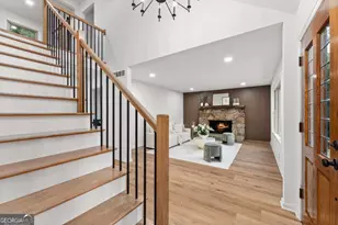 3184 Creek Dr, Marietta, GA 30062 - Photo 3