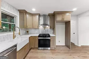 3184 Creek Dr, Marietta, GA 30062 - Photo 13