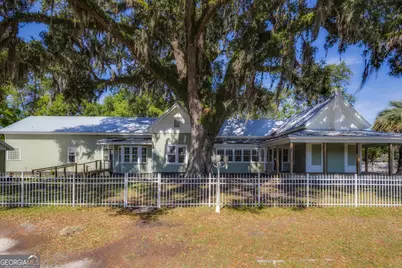 290 E King Avenue, Kingsland, GA 31548 - Photo 1