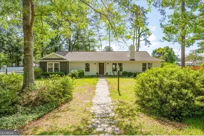 670 Hillmont Drive, Waycross, GA 31503 - Photo 1
