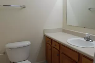 304 Lenox Cir, Lagrange, GA 30241 - Photo 7