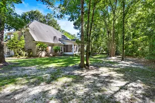 195 Chastain Cir, Richmond Hill, GA 31324 - Photo 37