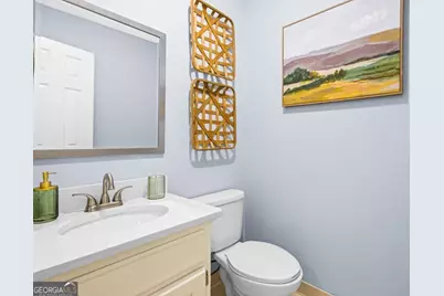 661 N Parkwood Road, Decatur, GA 30030 - Photo 11