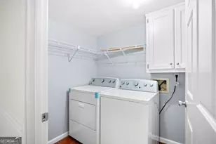 661 N Parkwood Rd, Decatur, GA 30030 - Photo 15