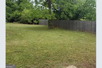 7055 Swift Street, Lithonia, GA 30058 - Photo 9