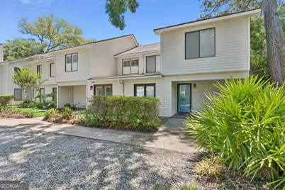 809 Mallery Street #D, Saint Simons, GA 31522 - Photo 1