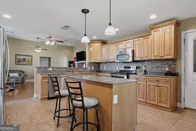 112 Manor Drive, Fitzgerald, GA 31750 - Photo 19