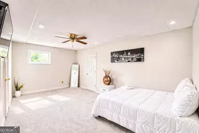 4070 Runnymede Drive SW, Lilburn, GA 30047 - Photo 41