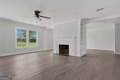 1009 Summit Drive, Albany, GA 31707 - Photo 5