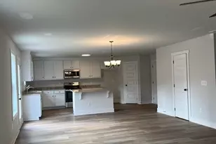 490 Riley Cir NW, Milledgeville, GA 31061 - Photo 5