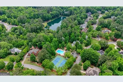 290 Plantation Way, Roswell, GA 30075 - Photo 11